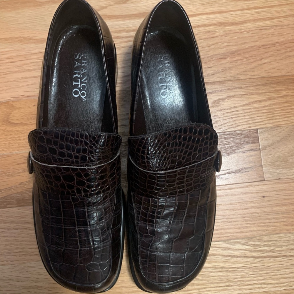 Franco Sarto Leather Croc Embossed  Women's Slip ons Size 8.5M